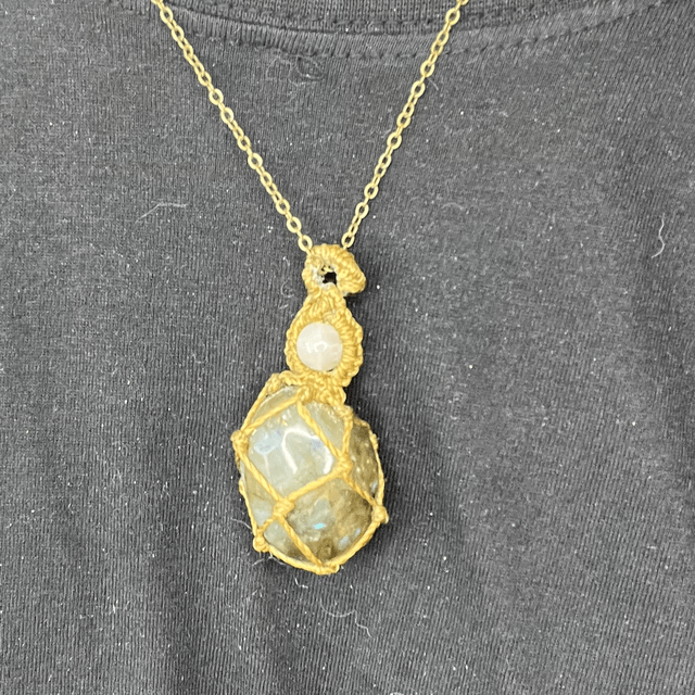 Pendentif « Dragon Egg »