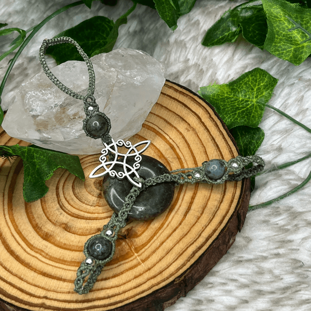 Bijou de Main "Forest Witch"
