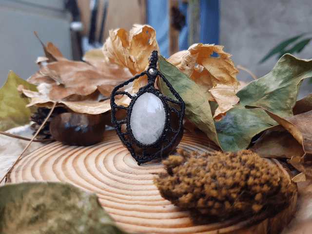 Pendentif "Feuille" Noir