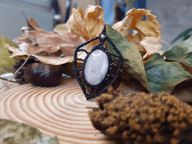 Pendentif "Feuille" Noir
