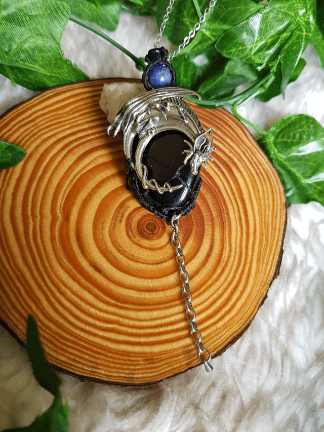 Pendentif "Sleeping Dragon"