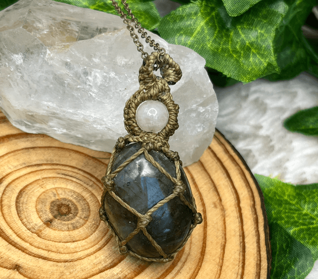 Pendentif « Dragon Egg »